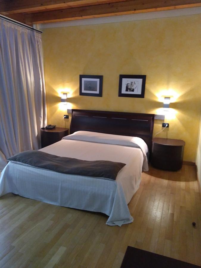 Hotel Fontana Santa Grumello del Monte Exterior foto
